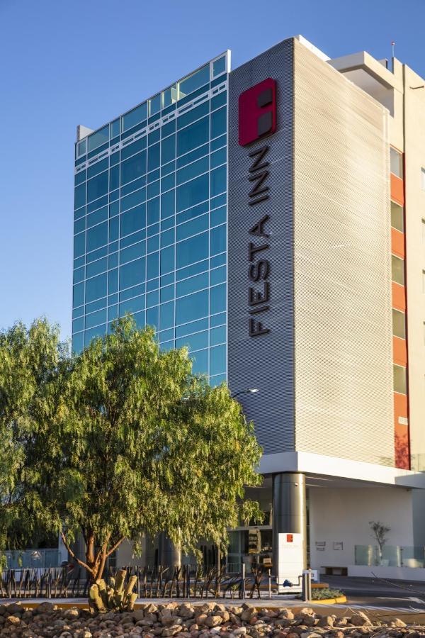 Fiesta Inn Celaya Galerias Exteriér fotografie