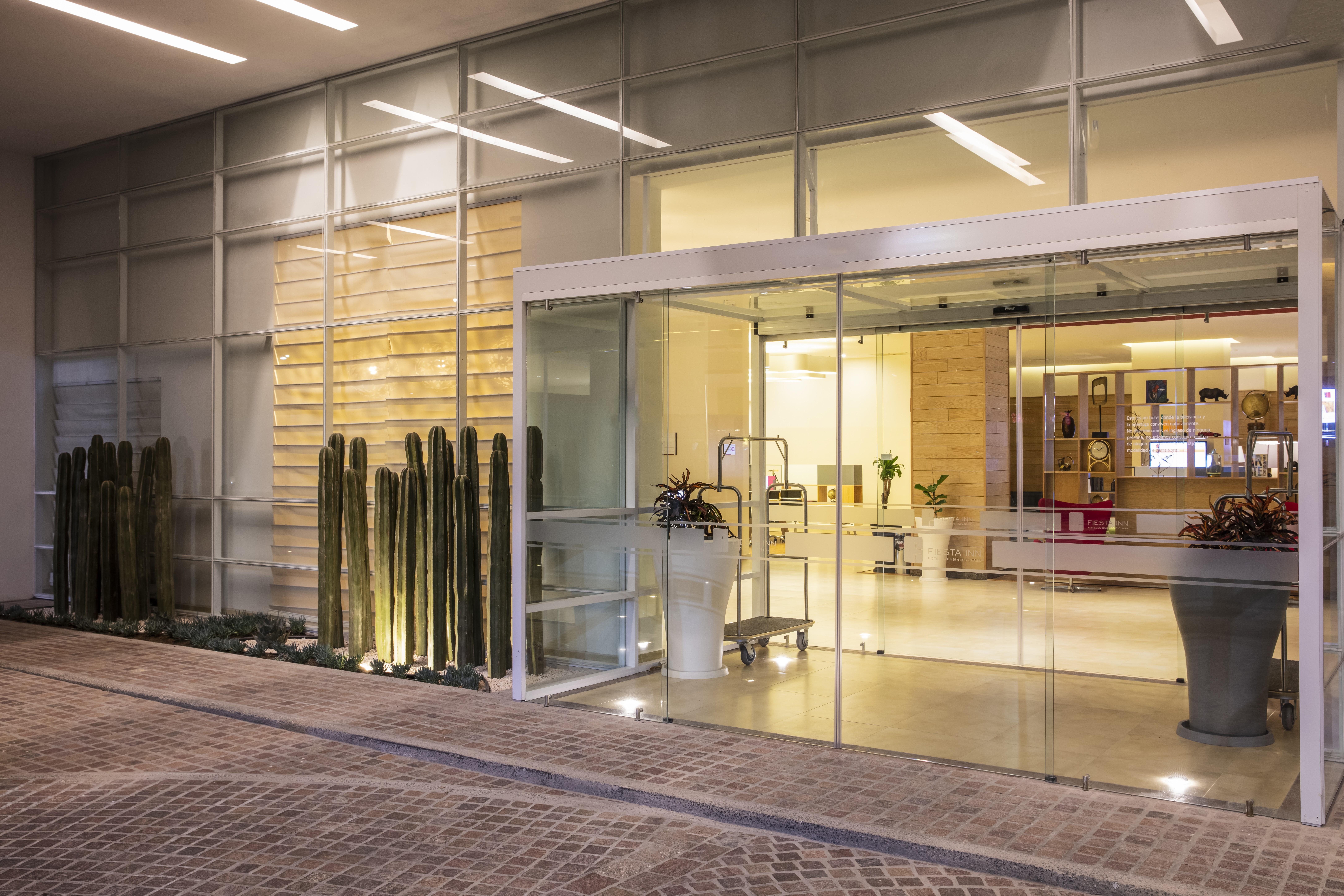 Fiesta Inn Celaya Galerias Exteriér fotografie